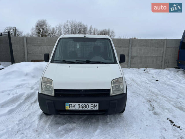 Белый Форд Транзит Коннект, объемом двигателя 1.75 л и пробегом 337 тыс. км за 2800 $, фото 1 на Automoto.ua