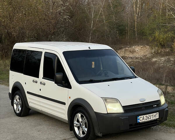 Белый Форд Транзит Коннект, объемом двигателя 1.8 л и пробегом 378 тыс. км за 3800 $, фото 1 на Automoto.ua