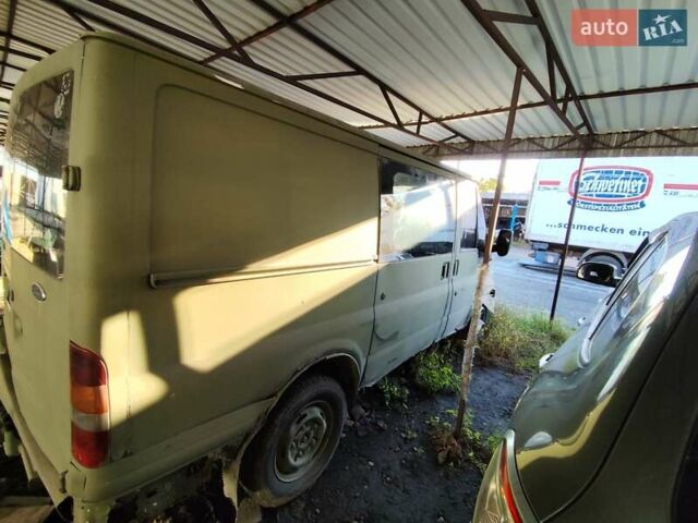 Білий Форд Транзит Коннект, об'ємом двигуна 1.8 л та пробігом 240 тис. км за 1449 $, фото 1 на Automoto.ua