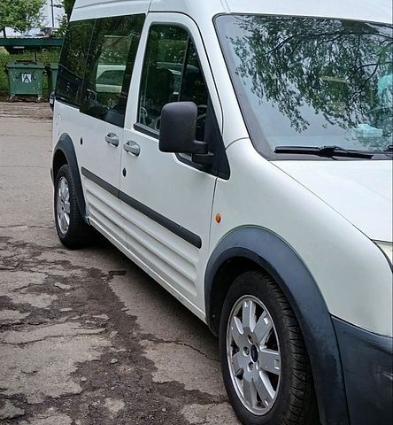 Білий Форд Транзит Коннект, об'ємом двигуна 1.75 л та пробігом 314 тис. км за 3000 $, фото 1 на Automoto.ua
