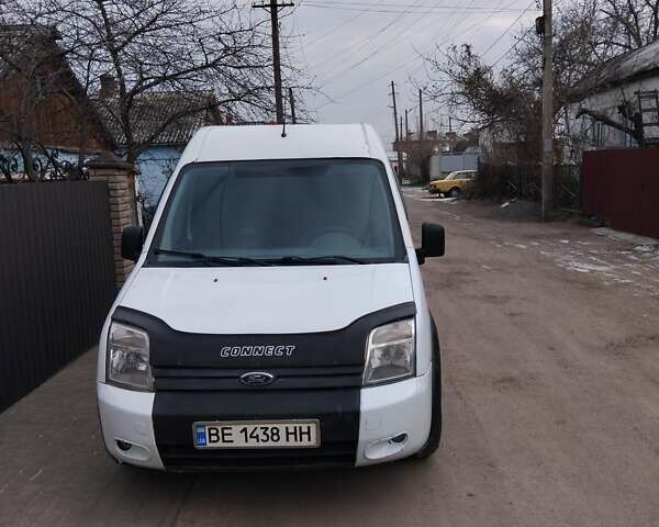 Белый Форд Транзит Коннект, объемом двигателя 1.75 л и пробегом 338 тыс. км за 3200 $, фото 1 на Automoto.ua