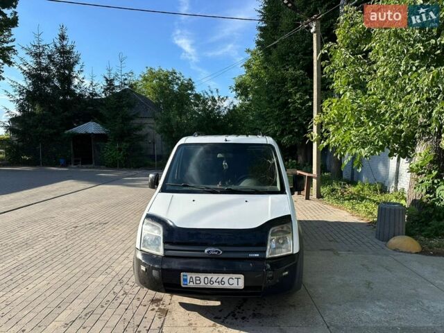 Білий Форд Транзит Коннект, об'ємом двигуна 1.8 л та пробігом 329 тис. км за 4000 $, фото 1 на Automoto.ua