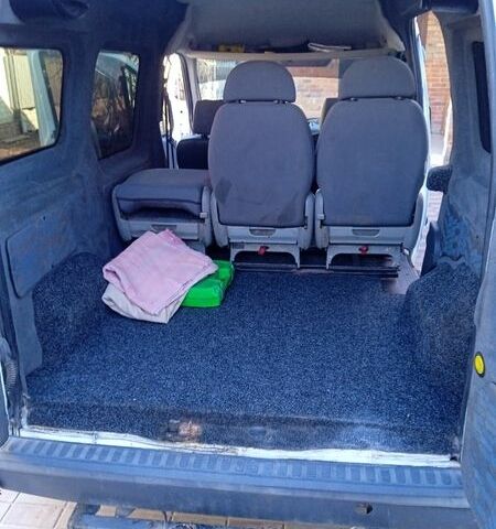 Белый Форд Транзит Коннект, объемом двигателя 1.75 л и пробегом 340 тыс. км за 4200 $, фото 1 на Automoto.ua