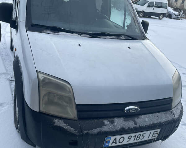 Белый Форд Транзит Коннект, объемом двигателя 1.8 л и пробегом 128 тыс. км за 4500 $, фото 1 на Automoto.ua