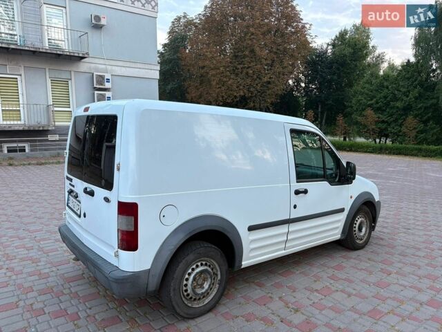 Белый Форд Транзит Коннект, объемом двигателя 1.75 л и пробегом 300 тыс. км за 2500 $, фото 1 на Automoto.ua