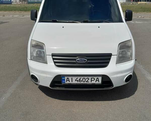 Белый Форд Транзит Коннект, объемом двигателя 1.8 л и пробегом 269 тыс. км за 4998 $, фото 1 на Automoto.ua