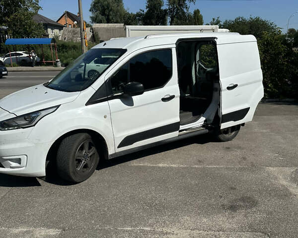Білий Форд Транзит Коннект, об'ємом двигуна 1.5 л та пробігом 155 тис. км за 13800 $, фото 1 на Automoto.ua