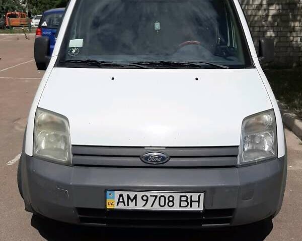 Белый Форд Транзит Коннект, объемом двигателя 1.8 л и пробегом 291 тыс. км за 5200 $, фото 1 на Automoto.ua