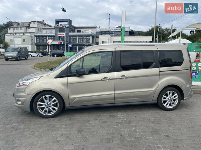 Бежевый Форд Транзит Коннект, объемом двигателя 2.5 л и пробегом 225 тыс. км за 11800 $, фото 1 на Automoto.ua