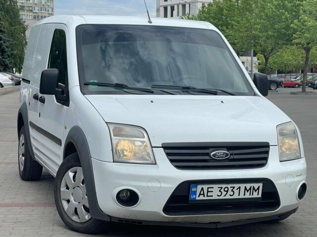 Белый Форд Транзит Коннект груз., объемом двигателя 18 л и пробегом 275 тыс. км за 6200 $, фото 1 на Automoto.ua