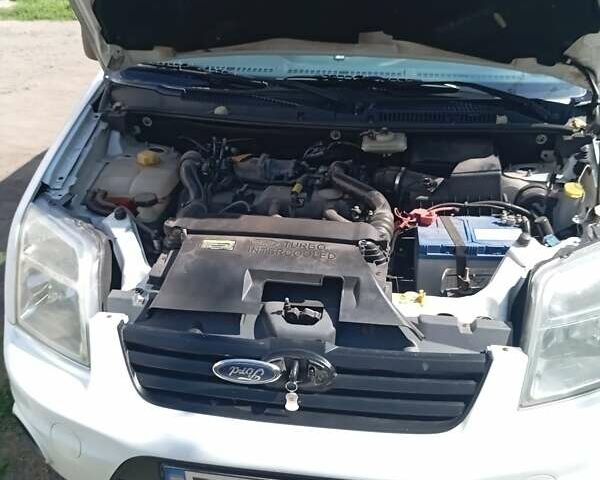 Форд Транзит Коннект, объемом двигателя 0 л и пробегом 198 тыс. км за 5800 $, фото 1 на Automoto.ua