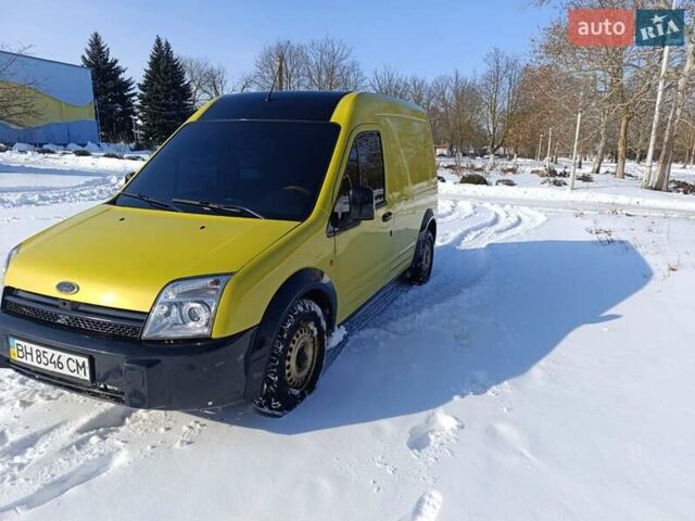 Желтый Форд Транзит Коннект, объемом двигателя 1.8 л и пробегом 468 тыс. км за 4300 $, фото 1 на Automoto.ua
