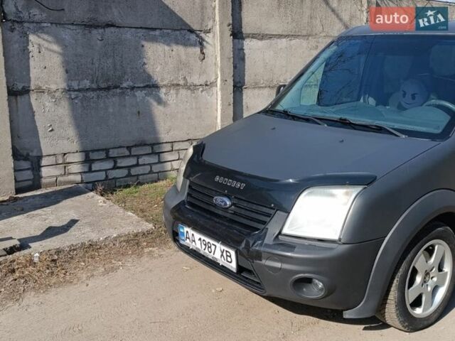 Серый Форд Транзит Коннект, объемом двигателя 1.75 л и пробегом 305 тыс. км за 6000 $, фото 1 на Automoto.ua