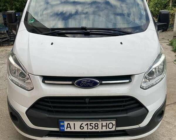 Белый Форд Транзит Кастом, объемом двигателя 2.2 л и пробегом 192 тыс. км за 11200 $, фото 1 на Automoto.ua