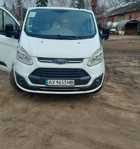 Белый Форд Транзит Кастом, объемом двигателя 2 л и пробегом 165 тыс. км за 12500 $, фото 1 на Automoto.ua