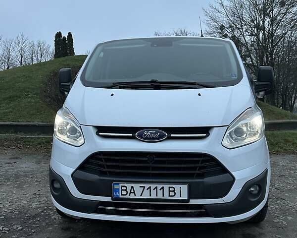 Білий Форд Транзит Кастом, об'ємом двигуна 2 л та пробігом 240 тис. км за 13000 $, фото 1 на Automoto.ua