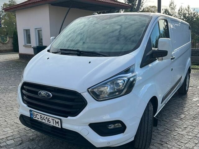 Белый Форд Транзит Кастом, объемом двигателя 2 л и пробегом 275 тыс. км за 15500 $, фото 1 на Automoto.ua