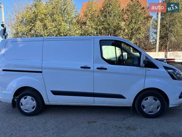 Білий Форд Транзит Кастом, об'ємом двигуна 2 л та пробігом 115 тис. км за 27822 $, фото 1 на Automoto.ua