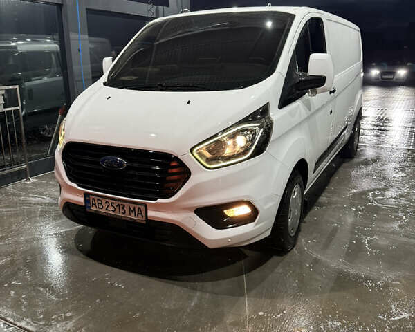 Білий Форд Транзит Кастом, об'ємом двигуна 2 л та пробігом 67 тис. км за 23600 $, фото 1 на Automoto.ua