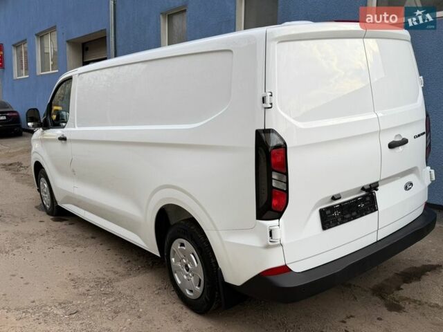 Белый Форд Транзит Кастом, объемом двигателя 2 л и пробегом 34 тыс. км за 29999 $, фото 1 на Automoto.ua