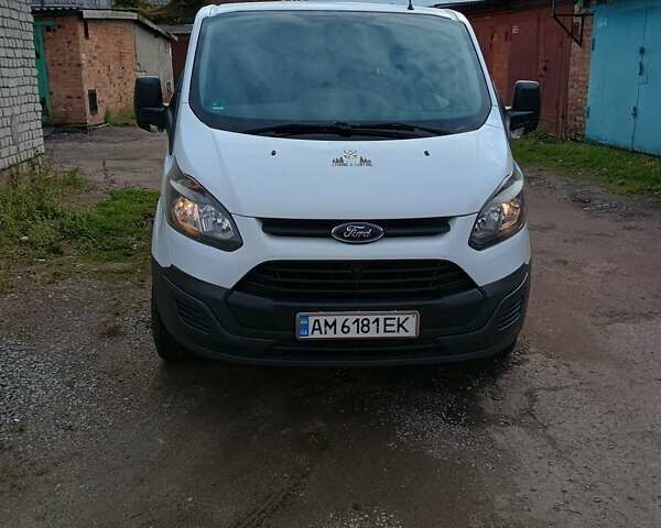 Белый Форд Транзит Кастом, объемом двигателя 2.2 л и пробегом 205 тыс. км за 9900 $, фото 1 на Automoto.ua