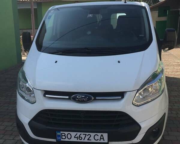 Білий Форд Транзит Кастом, об'ємом двигуна 2.2 л та пробігом 174 тис. км за 13400 $, фото 1 на Automoto.ua