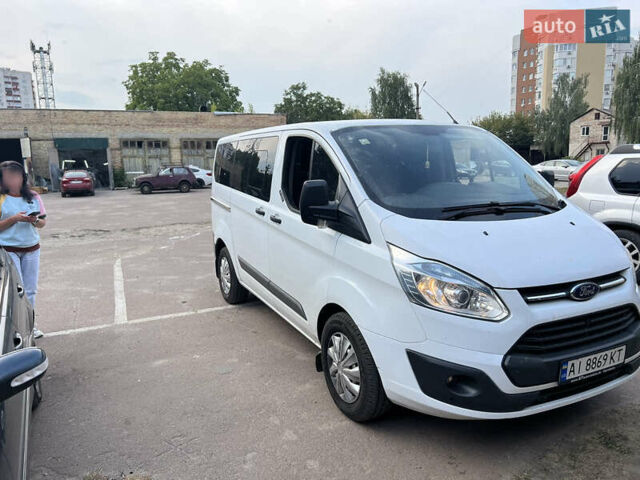 Белый Форд Транзит Кастом, объемом двигателя 2.2 л и пробегом 330 тыс. км за 13100 $, фото 1 на Automoto.ua