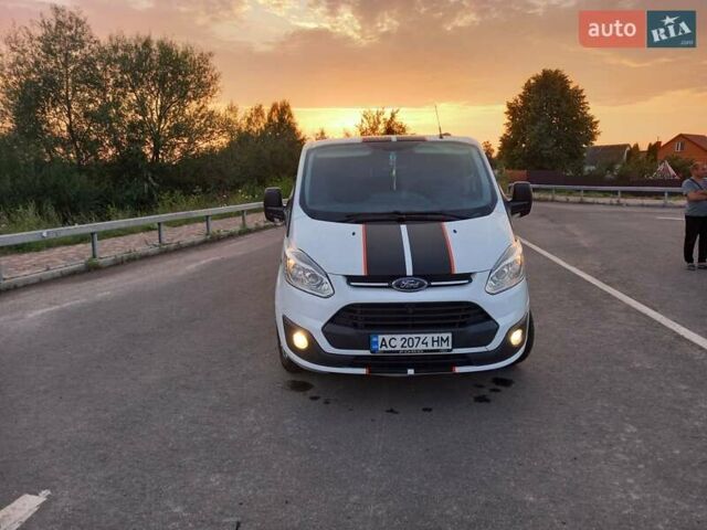 Білий Форд Транзит Кастом, об'ємом двигуна 2.2 л та пробігом 375 тис. км за 12700 $, фото 1 на Automoto.ua