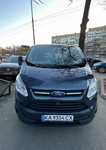 Черный Форд Транзит Кастом, объемом двигателя 2.2 л и пробегом 227 тыс. км за 10700 $, фото 1 на Automoto.ua