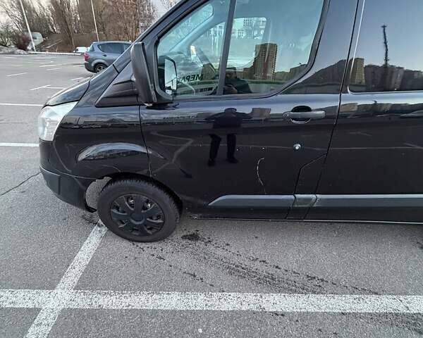 Черный Форд Транзит Кастом, объемом двигателя 2.2 л и пробегом 433 тыс. км за 9000 $, фото 1 на Automoto.ua