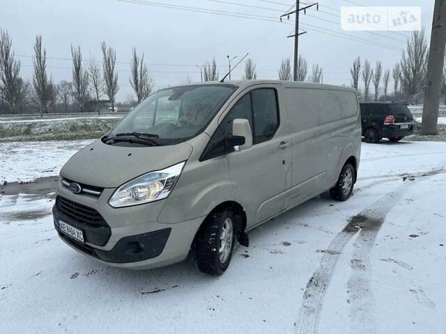Серый Форд Транзит Кастом, объемом двигателя 2.2 л и пробегом 240 тыс. км за 11800 $, фото 1 на Automoto.ua