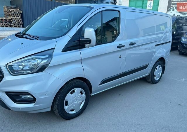 Серый Форд Транзит Кастом, объемом двигателя 0 л и пробегом 259 тыс. км за 18700 $, фото 1 на Automoto.ua