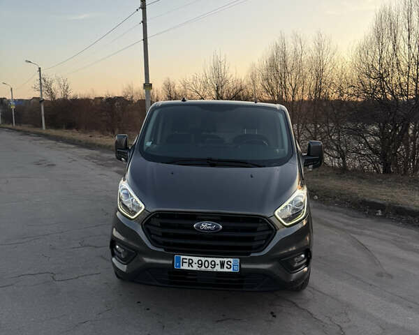 Сірий Форд Транзит Кастом, об'ємом двигуна 2 л та пробігом 210 тис. км за 16555 $, фото 1 на Automoto.ua