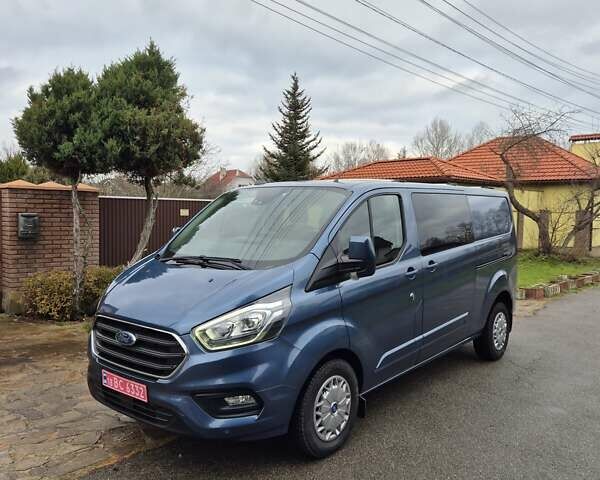 Синий Форд Транзит Кастом, объемом двигателя 2 л и пробегом 162 тыс. км за 21900 $, фото 1 на Automoto.ua