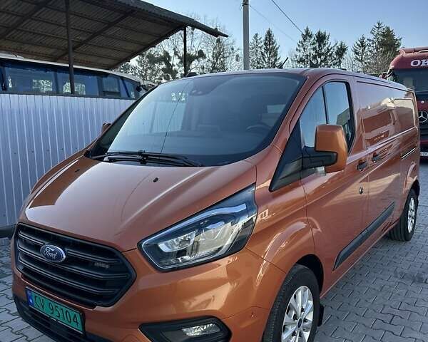 Оранжевый Форд Транзит Кастом, объемом двигателя 2 л и пробегом 248 тыс. км за 18500 $, фото 1 на Automoto.ua
