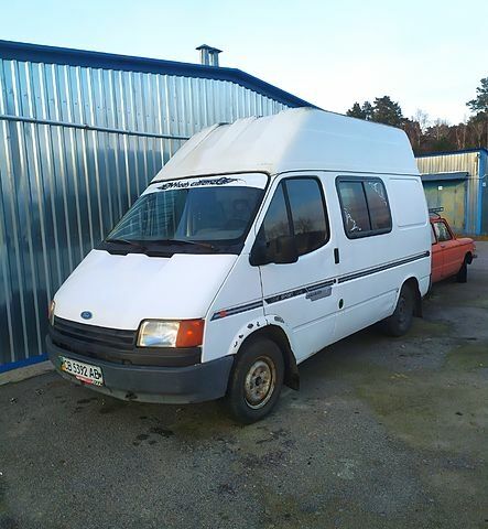Белый Форд Транзит, объемом двигателя 2 л и пробегом 400 тыс. км за 1500 $, фото 1 на Automoto.ua