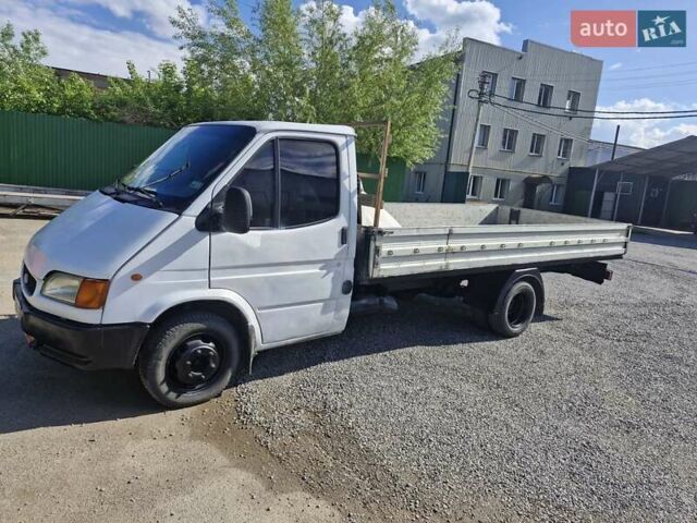 Білий Форд Транзит, об'ємом двигуна 2.5 л та пробігом 663 тис. км за 6500 $, фото 1 на Automoto.ua