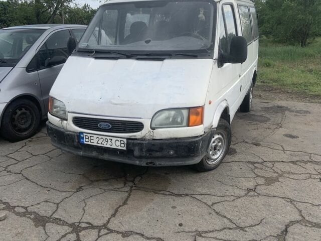 Білий Форд Транзит, об'ємом двигуна 2.5 л та пробігом 300 тис. км за 1700 $, фото 1 на Automoto.ua