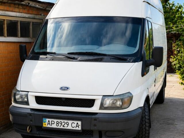Білий Форд Транзит, об'ємом двигуна 2.4 л та пробігом 300 тис. км за 3504 $, фото 1 на Automoto.ua