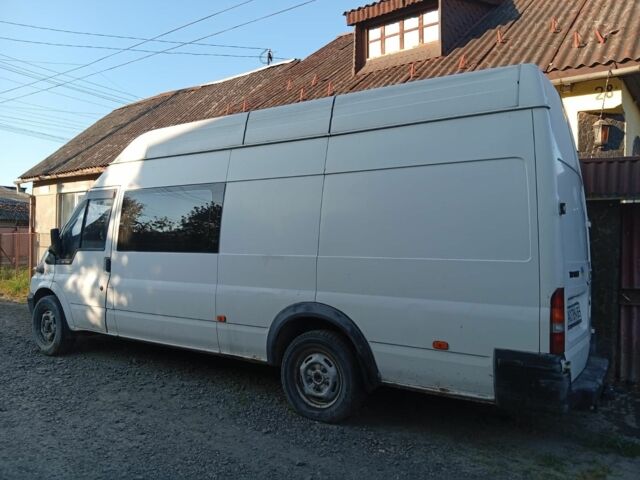 Білий Форд Транзит, об'ємом двигуна 2.4 л та пробігом 1 тис. км за 3500 $, фото 1 на Automoto.ua