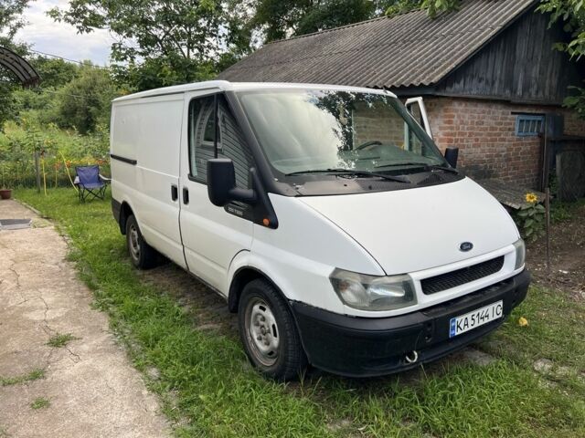 Білий Форд Транзит, об'ємом двигуна 2.4 л та пробігом 437 тис. км за 3600 $, фото 1 на Automoto.ua