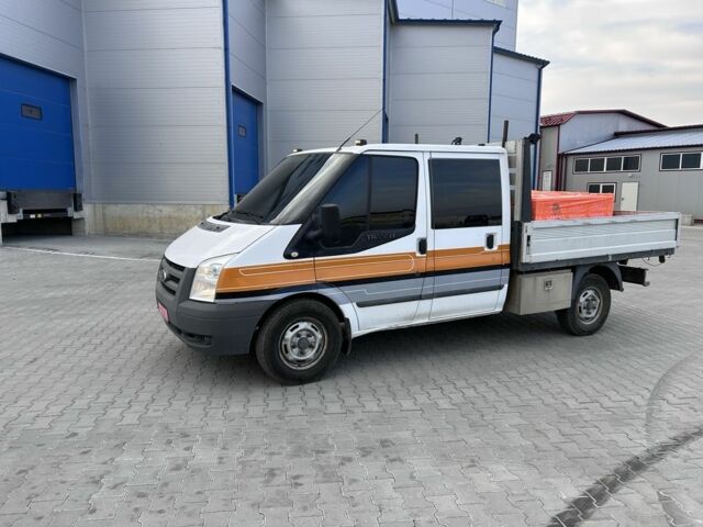 Белый Форд Транзит, объемом двигателя 2.2 л и пробегом 210 тыс. км за 15000 $, фото 1 на Automoto.ua