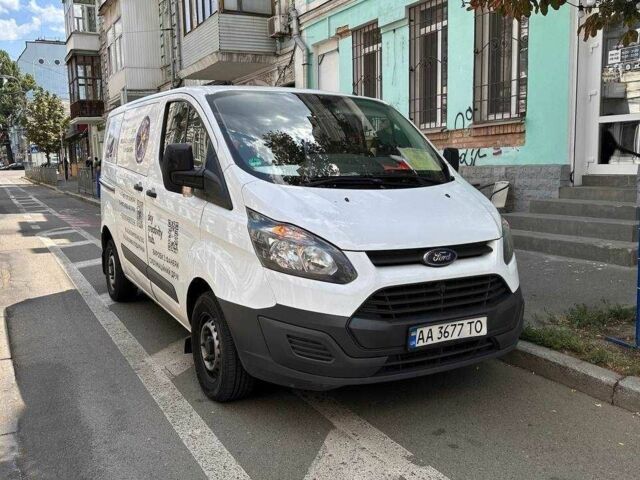Білий Форд Транзит, об'ємом двигуна 2.2 л та пробігом 244 тис. км за 11507 $, фото 1 на Automoto.ua