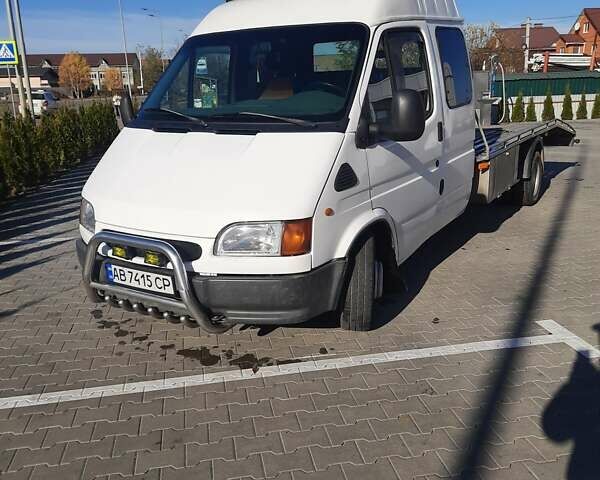 Белый Форд Транзит, объемом двигателя 2.5 л и пробегом 370 тыс. км за 8500 $, фото 1 на Automoto.ua