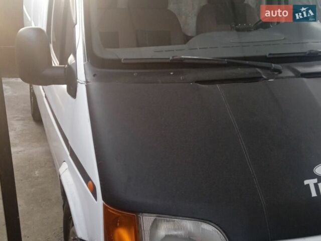 Білий Форд Транзит, об'ємом двигуна 2.5 л та пробігом 620 тис. км за 3200 $, фото 1 на Automoto.ua