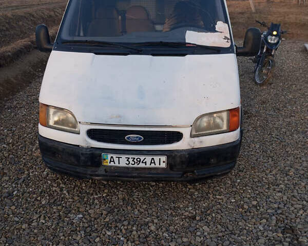 Белый Форд Транзит, объемом двигателя 2.5 л и пробегом 50 тыс. км за 1400 $, фото 1 на Automoto.ua