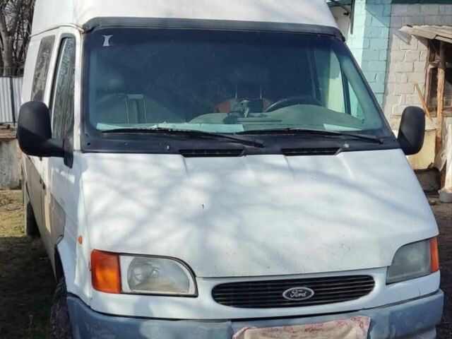 Білий Форд Транзит, об'ємом двигуна 2.5 л та пробігом 700 тис. км за 1896 $, фото 1 на Automoto.ua