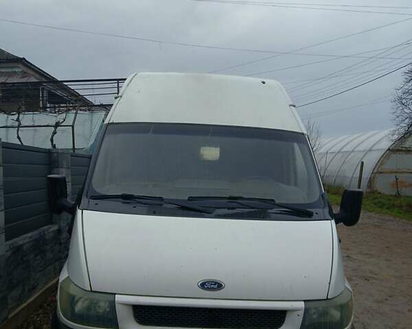 Белый Форд Транзит, объемом двигателя 2.4 л и пробегом 500 тыс. км за 3000 $, фото 1 на Automoto.ua