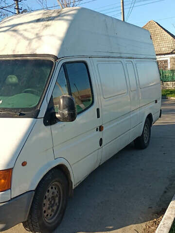 Білий Форд Транзит, об'ємом двигуна 2.5 л та пробігом 300 тис. км за 3000 $, фото 1 на Automoto.ua