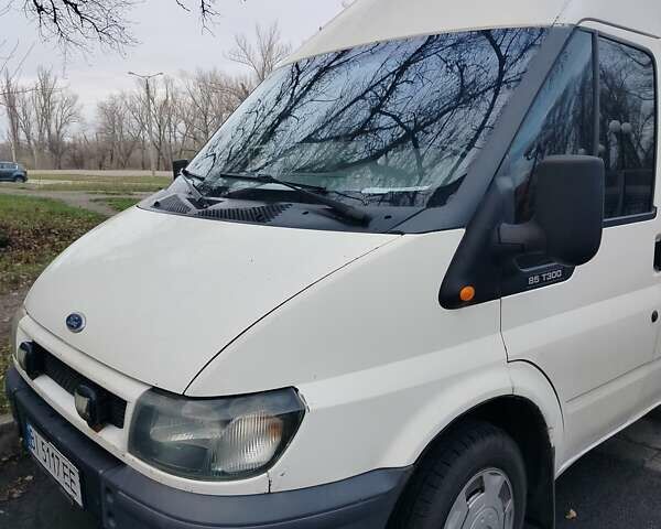 Білий Форд Транзит, об'ємом двигуна 2 л та пробігом 376 тис. км за 6700 $, фото 1 на Automoto.ua
